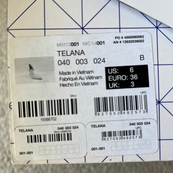 New Silver Pump Heels - Picture 3 of 5